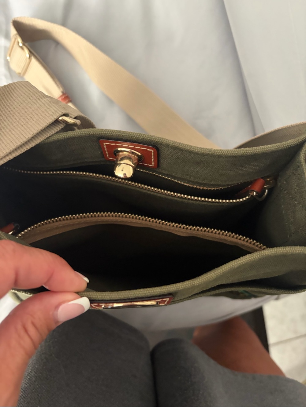 Dooney & Bourke Olive Canvas Crossbody with Cream Strap and Tan Trim - Picture 2 of 4